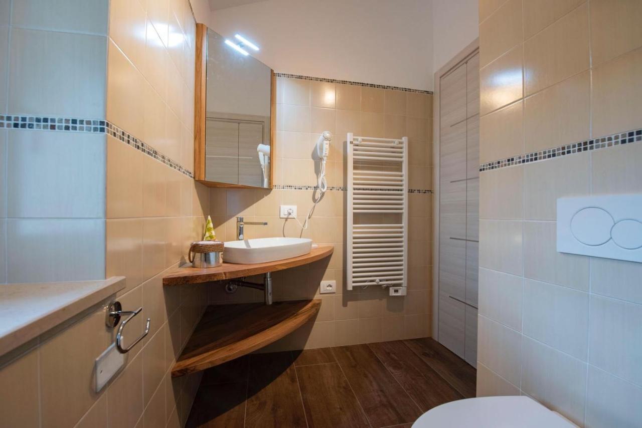 B&B Madonna Carradori Country Offagna Εξωτερικό φωτογραφία