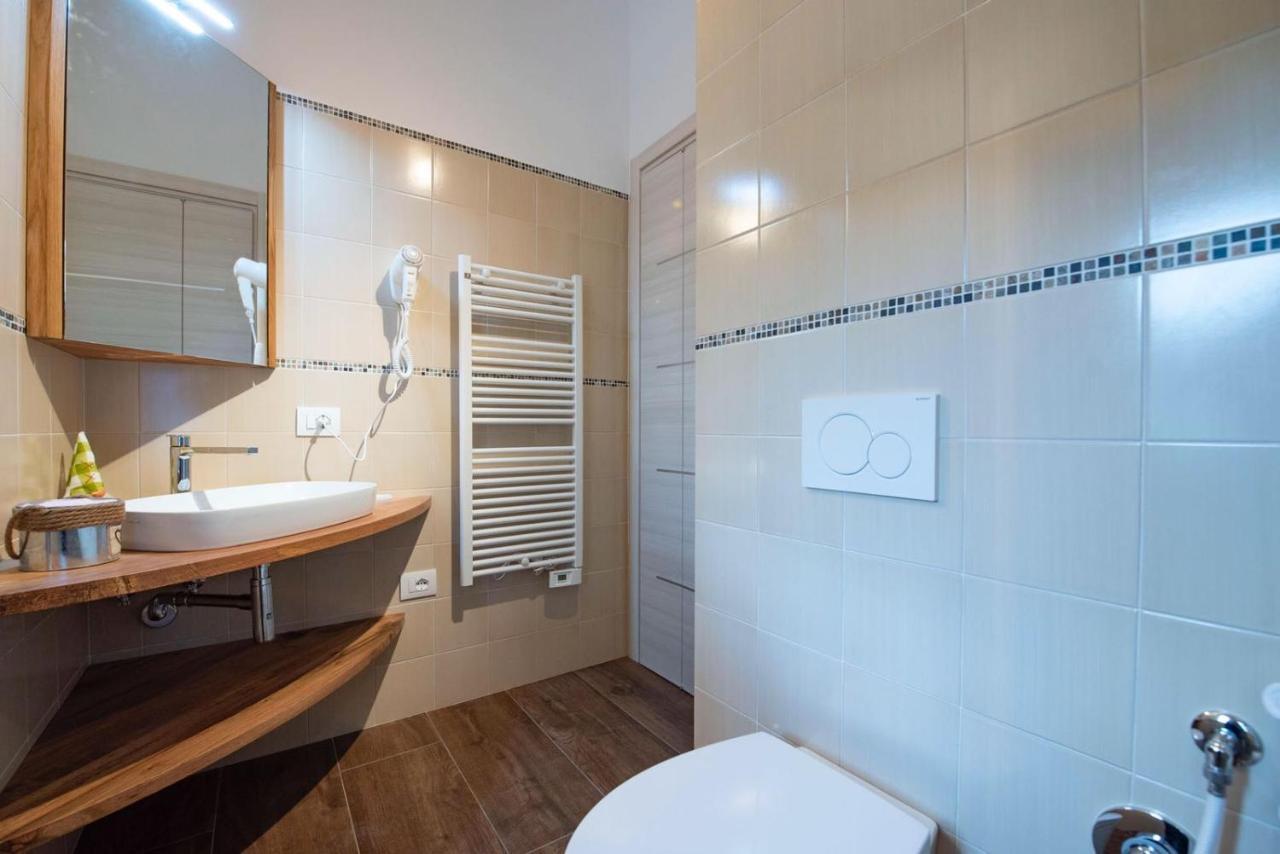 B&B Madonna Carradori Country Offagna Εξωτερικό φωτογραφία