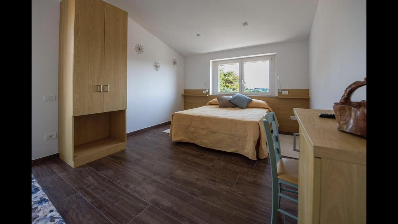 B&B Madonna Carradori Country Offagna Εξωτερικό φωτογραφία